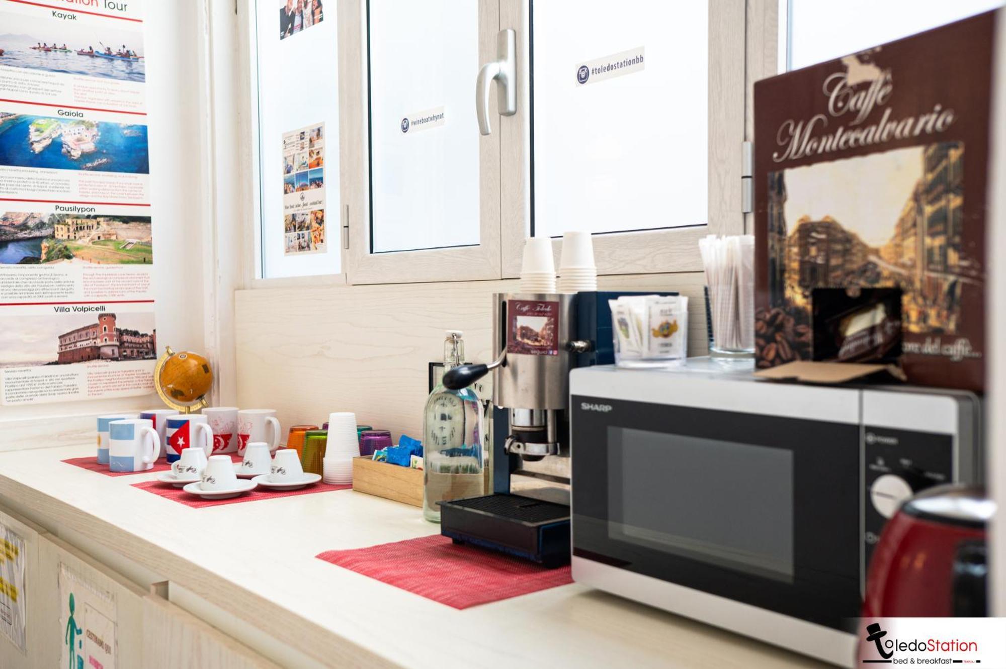 Toledostation B&B Napoli Bagian luar foto
